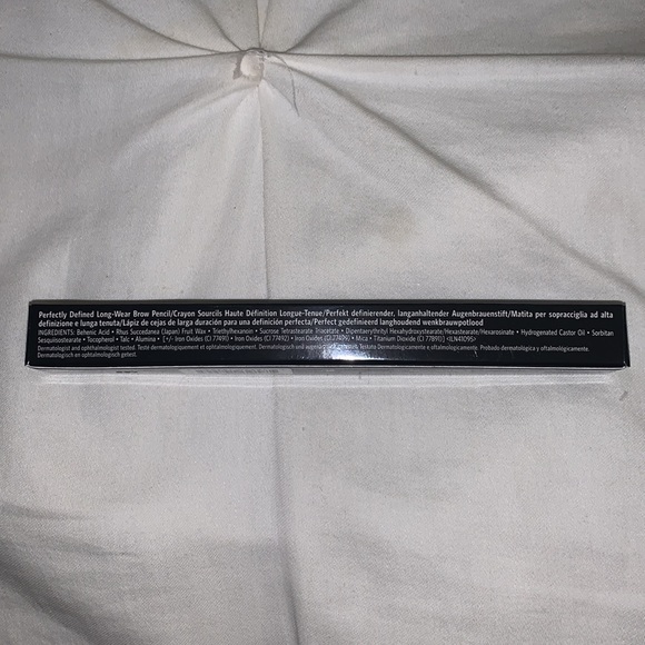 NWT Bobbi Brown Perfectly Defined Long-Wear Brow Pencil, Rich Brown - Picture 6 of 9